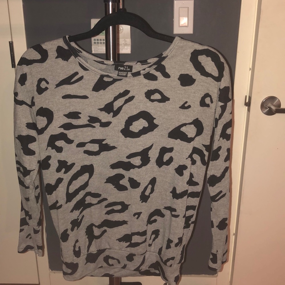 Cheetah print sweater